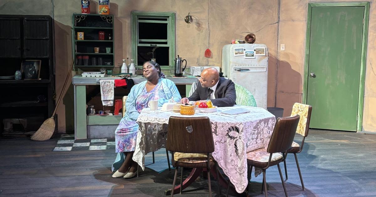 Stellar cast propels Fairbanks Drama Association's 'Raisin in the Sun'