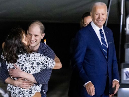 Tears of joy as freed American prisoners arrive home