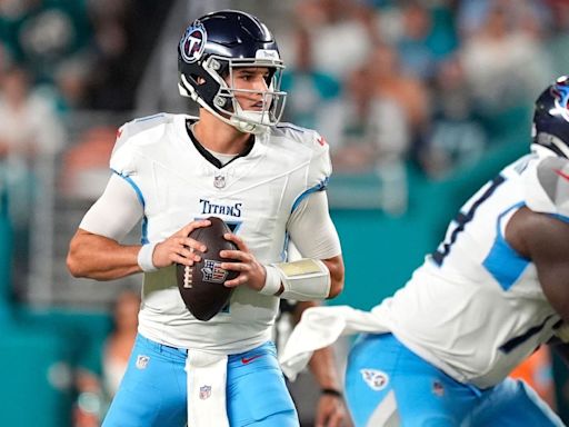 Titans QB Mason Rudolph steps in for Will Levis in win over Dolphins