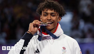 Olympic taekwondo: Caden Cunningham takes men's +80kg silver after losing to Iran's Arian Salimi