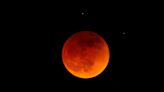Blood moon lunar eclipse to rise on Election Day