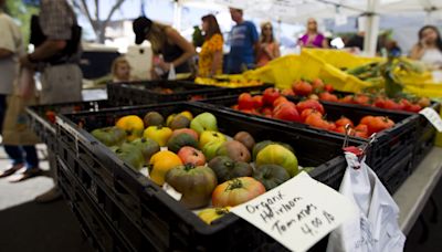 Your guide to metro Phoenix farmers markets open during the summer