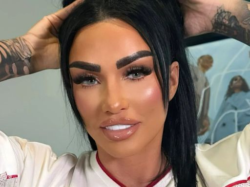 Katie Price admits to feeling ‘really ugly’ and wanting a facelift
