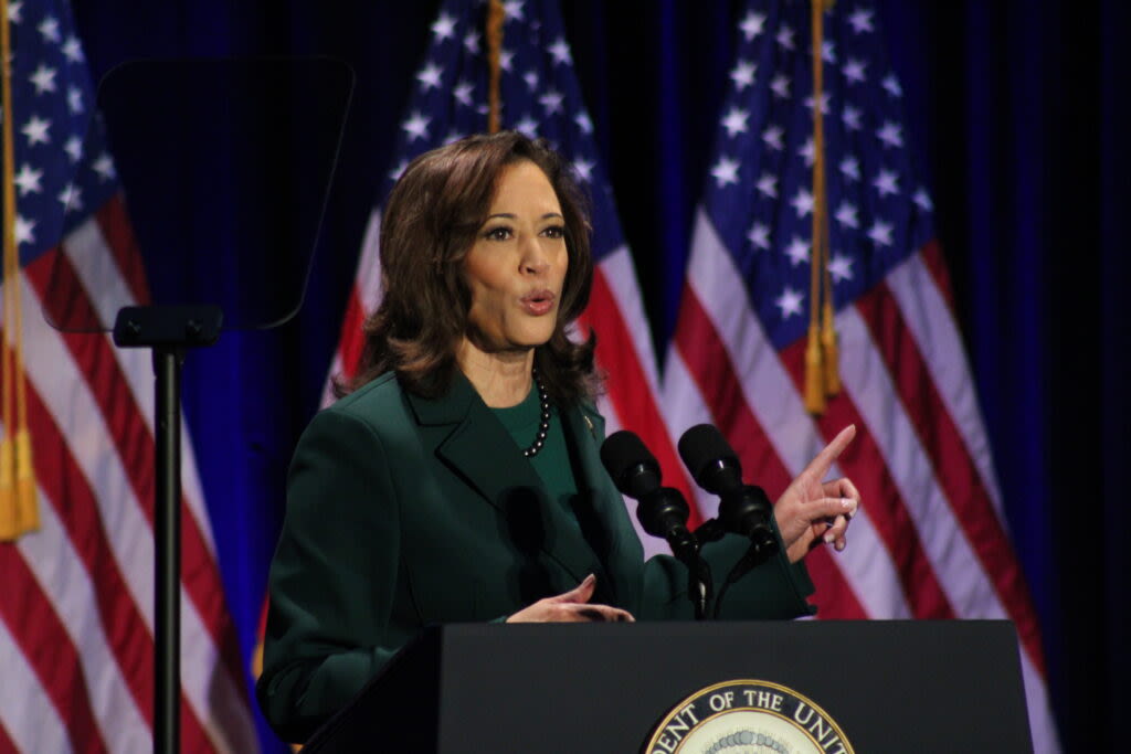 VP Kamala Harris calls for Iowans to vote as abortion law takes effect