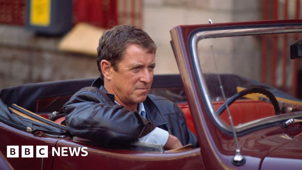 Casting call for Jersey-based extras for Bergerac reboot