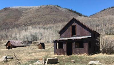 Hunter Creek Roadhouse to finish restoration in fall