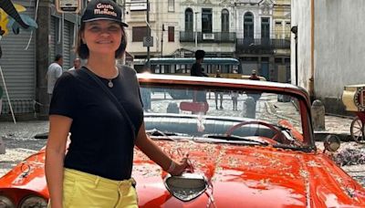 'Garota do momento': equipe recria bloco de carnaval dos anos 1950 no Centro do Rio