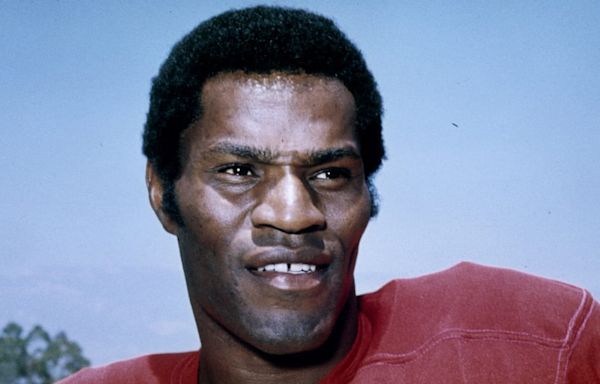 49ers legend Jimmy Johnson dies at 86; Hall of Fame corner spent all 16 NFL seasons in San Francisco