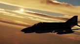 YouTuber turns Top Gun into a buddy comedy with wild F-4 Phantom ride