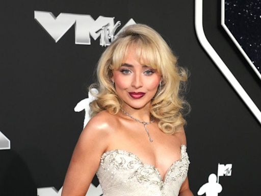 Sabrina Carpenter's does Hollywood showgirl in marshmallow corset