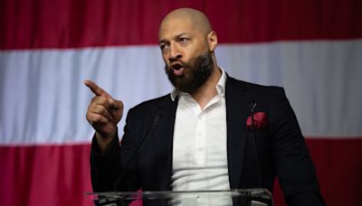 MAGA Ex-NBA Player Royce White Wins GOP Senate Primary in Minnesota