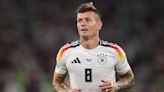 DFB-Star im Podcast „Lanz & Precht“ - „Komplett falsche Richtung“: Toni Kroos besorgt über heutigen Jugendfußball