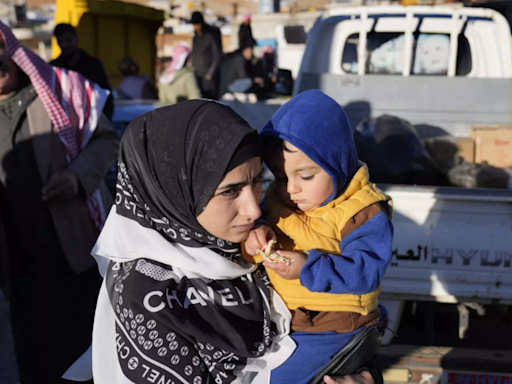 Hundreds of Syrian refugees head home as anti-refugee sentiment surges in Lebanon - Times of India