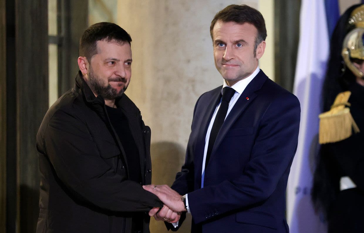 Reuters: France could soon send its military instructors to Ukraine, sources say
