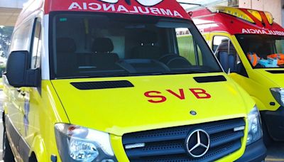 Dos menores trasladados al hospital tras atropellarlos un coche en Xàbia