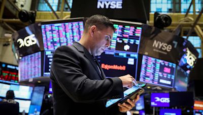 Bolsas de NY fecham sem sinal único, mas S&P 500 e Nasdaq renovam recorde