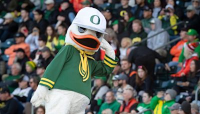 Oregon Football Faces Steep Travel Demands in 2024
