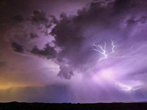 Memorial Day Weekend Forecast: ‘Severe’ Storms, Tornadoes, ‘Sweltering’ Heat And Cool Conditions—Here’s What To Expect...