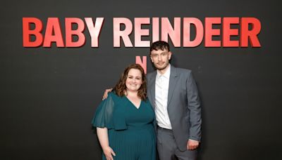 Mujer que afirma haber inspirado rol de acosadora en "Bebé reno" demanda a Netflix