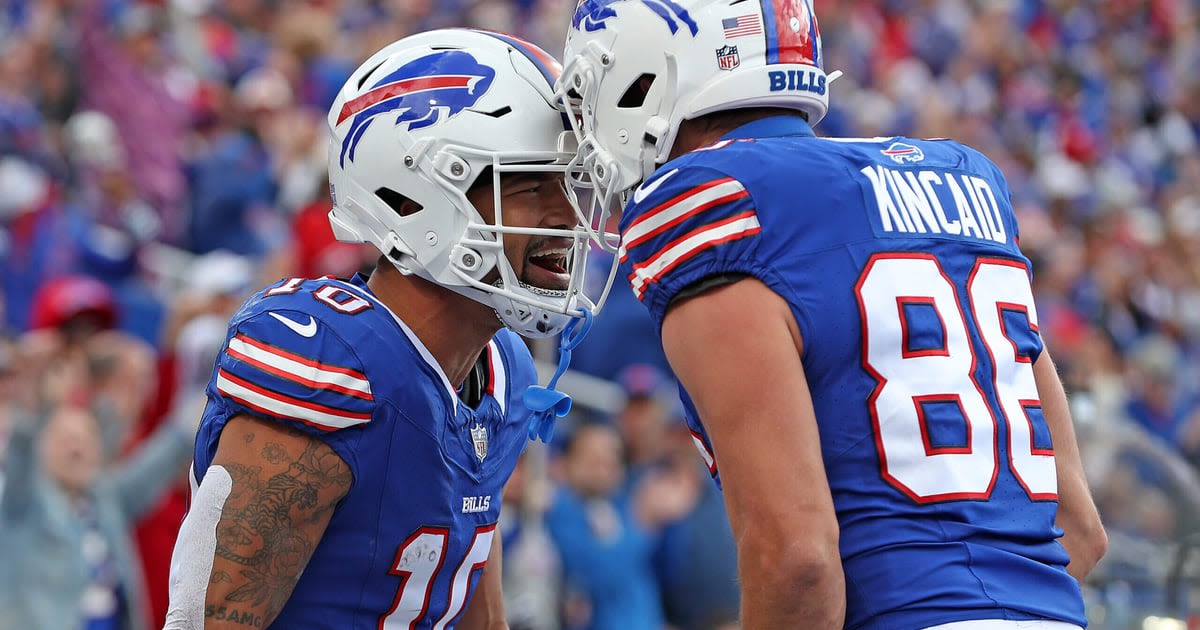 NFL Week 2 odds, expert picks for all 16 games: Bills-Dolphins headlines a week of big favorites