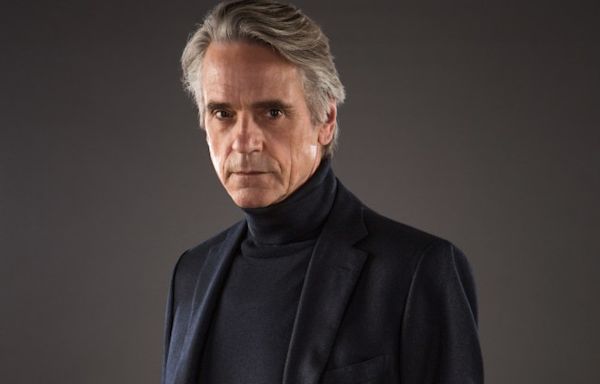 The Morning Show Casts Jeremy Irons as Alex’s Dad in Season 4