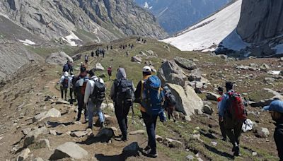 ‘9-10 could have died’—Abandoned by firms, Himachal trekkers escape Sahastra Tal-like tragedy