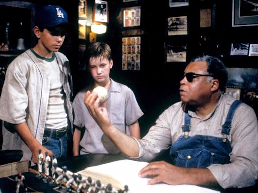 How James Earl Jones Left the Young Stars of “The Sandlot” Speechless During His 1 Day on Set