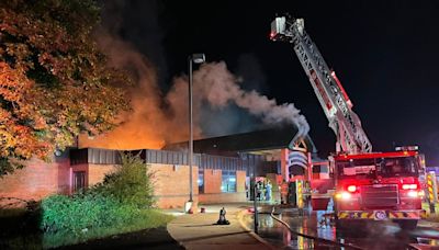 Large fire breaks out at vacant elementary school in Silver Spring