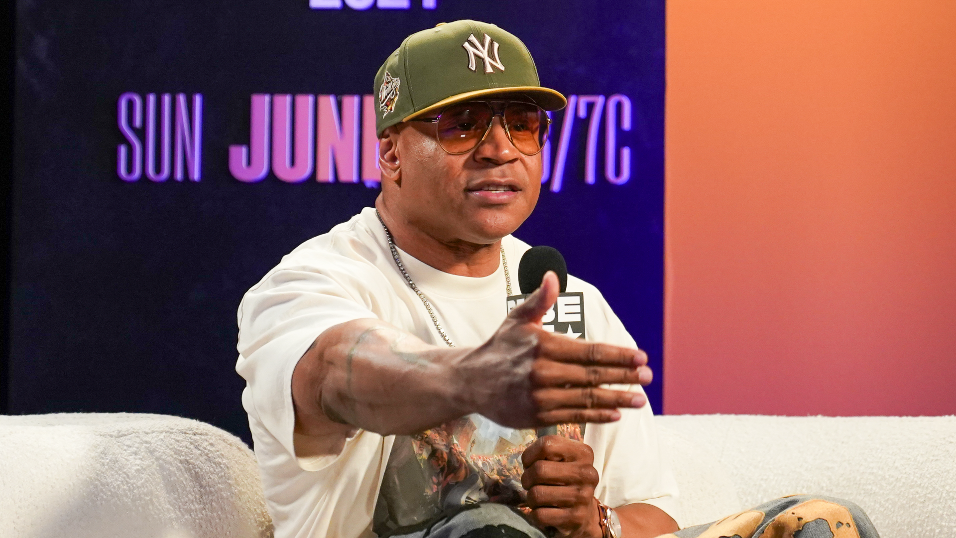 LL Cool J Is Tired Of Rappers Who Only Talk About Money: “The Wallet Can’t Un-Corny You”