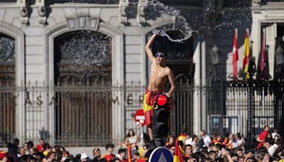 "Es lebe Spanien": Die Sieger der EM 2024 werden zu Hause gefeiert