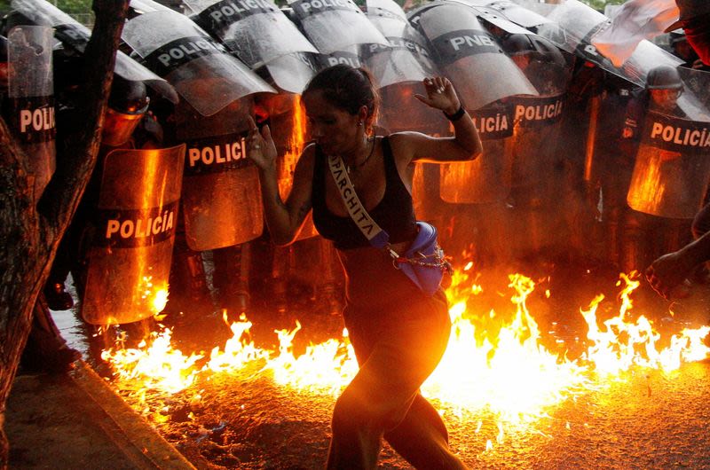 Anti-Maduro protests spread as Venezuelan opposition says he stole vote