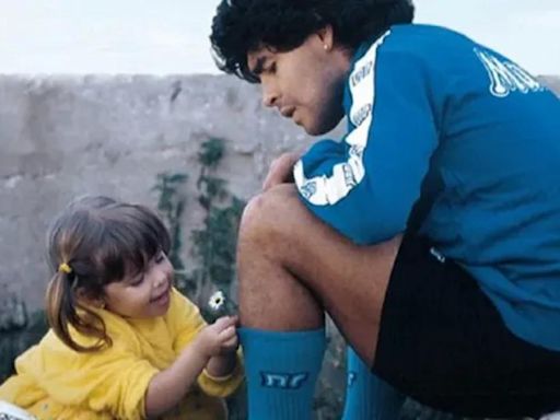 Una estrella de la selección argentina de handball recreó la icónica foto de Maradona con Dalma