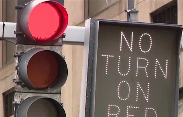 'You have a choice': Pittsburgh city leaders propose red light camera enforcement system