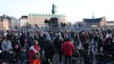 Copenhague se prepara para histórica proclamación de nuevo rey con afluencia masiva