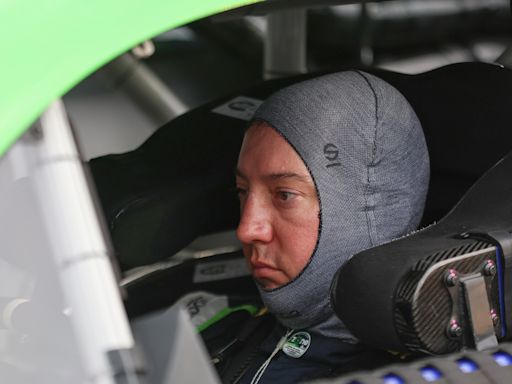 Kyle Busch crashes during Indy tire test