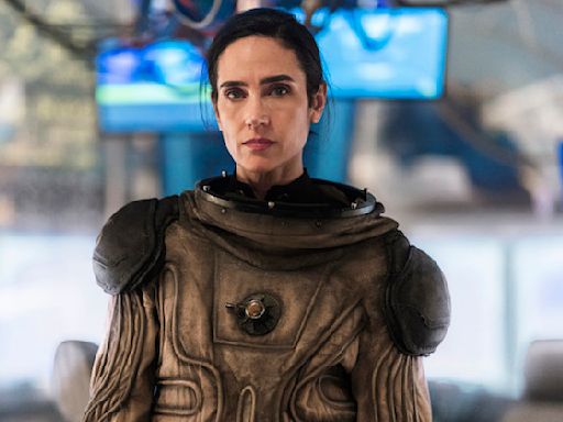 Snowpiercer: Jennifer Connelly Teases Melanie’s Confrontation With [Spoiler] — and a ‘Hopeful’ Series Finale