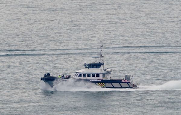 Four migrants die trying to cross English Channel in boat