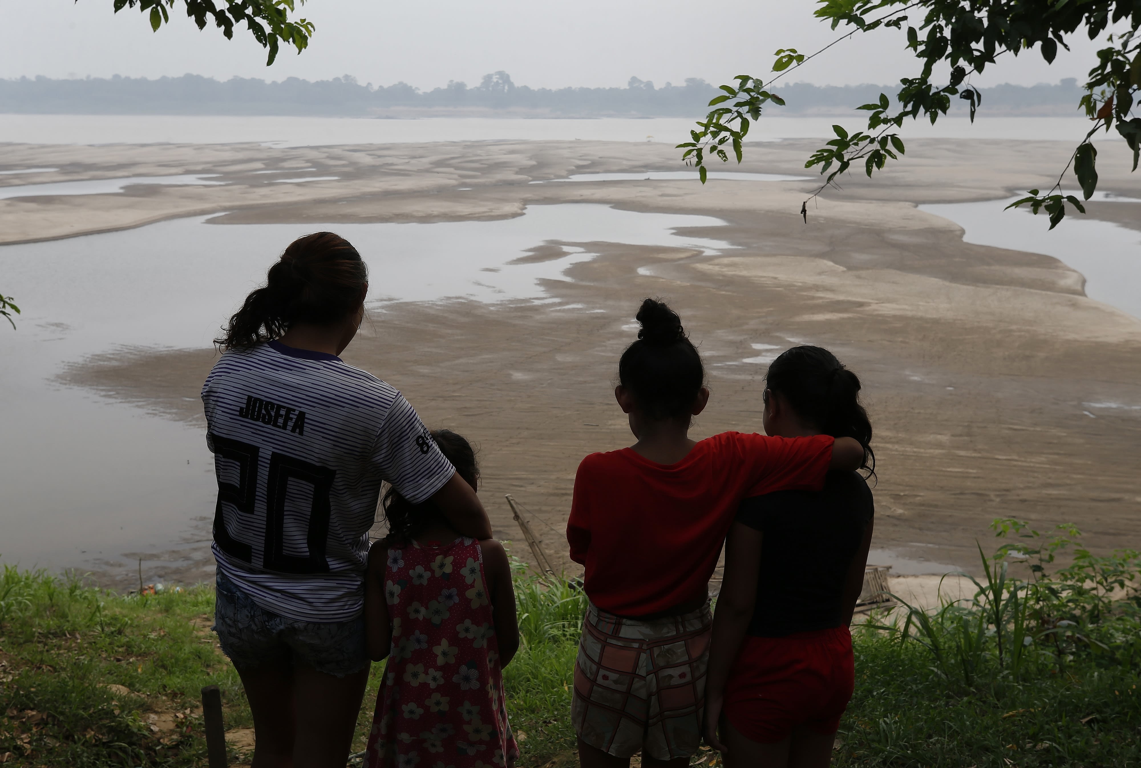 AP PHOTOS: Hallmarks of climate change seen in floods, fires and drought around the globe