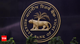 India's forex reserves declines to $652 billion: RBI - Times of India