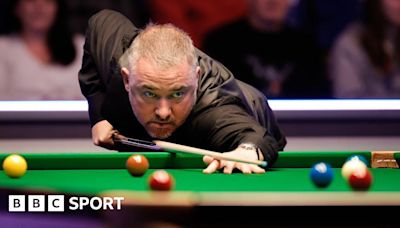 Stephen Hendry: Seven-time world champion declines two-year tour card from World Snooker