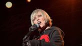 Pat Benatar protests gun violence by refusing to sing 'Hit Me with Your Best Shot'