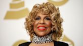 Roberta Flack announces she has ALS, which has 'made it impossible to sing'