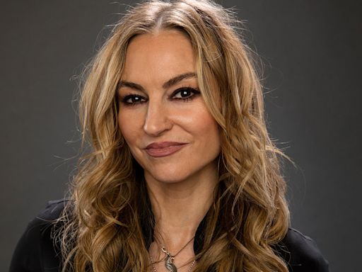 'Sopranos' star Drea de Matteo's 13-year-old son edits her OnlyFans photos