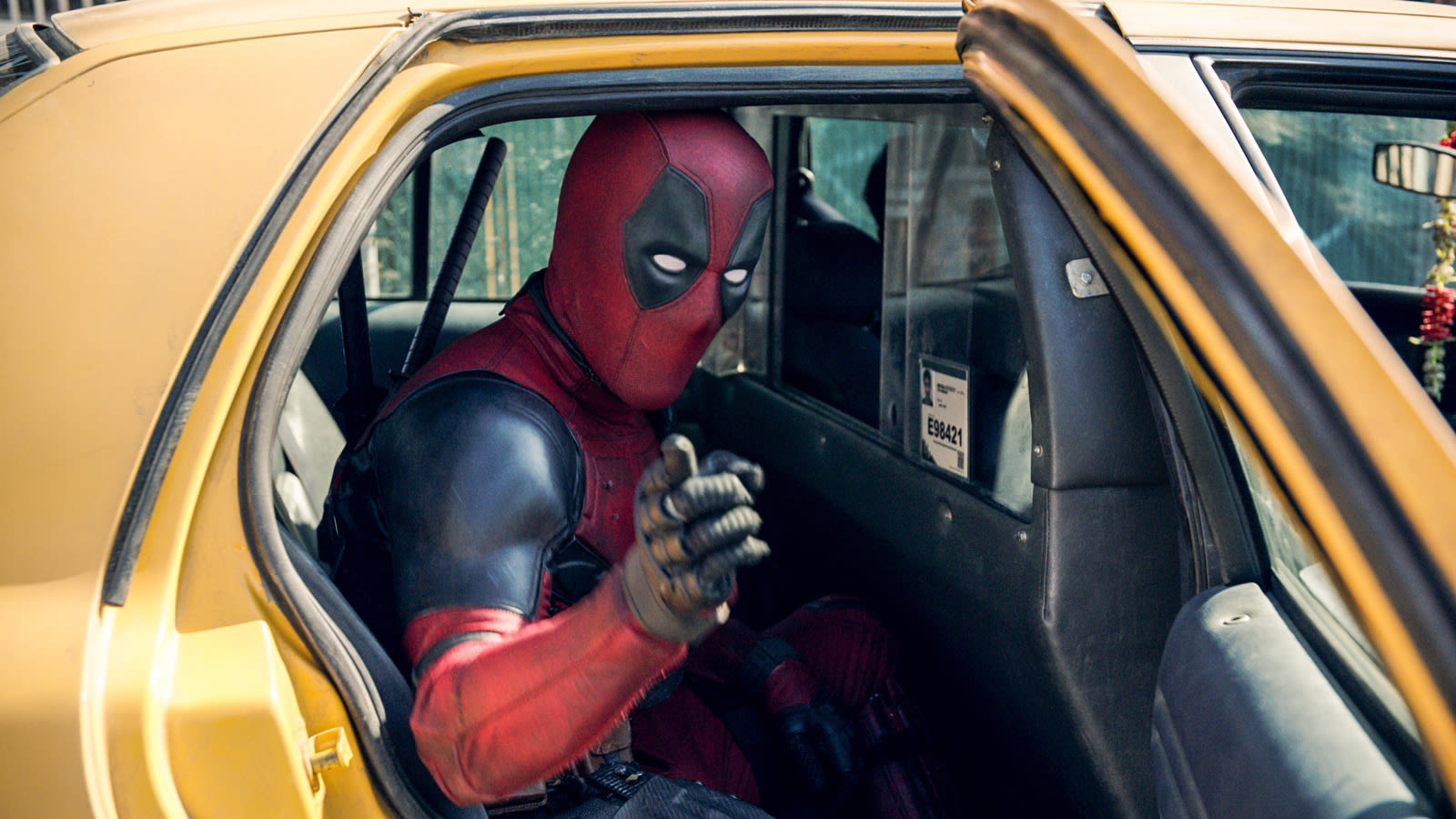 Ryan Reynolds' Best Movie On Rotten Tomatoes Is A Far Cry From Deadpool - SlashFilm