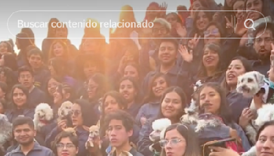 ¡Quedó perrona! Estudiantes de Veterinaria de la UNAM llevan a sus perritos a foto de graduación