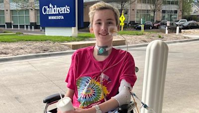 Teen Becomes Temporarily Paralyzed After 2 Insect Bites: 'Something Was Very Wrong'