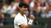 Carlos Alcaraz sigue con paso firme en Wimbledon y vence a Vukic por la vía rápida