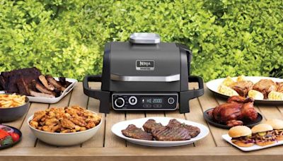 This Ninja 7-in-1 electric grill uses real wood pellets, now $70 off