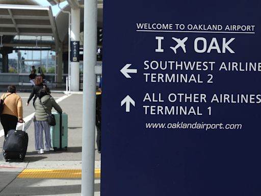 Aeropuerto de Oakland cambia de nombre: así le pusieron y esta es la polémica que se ha desatado