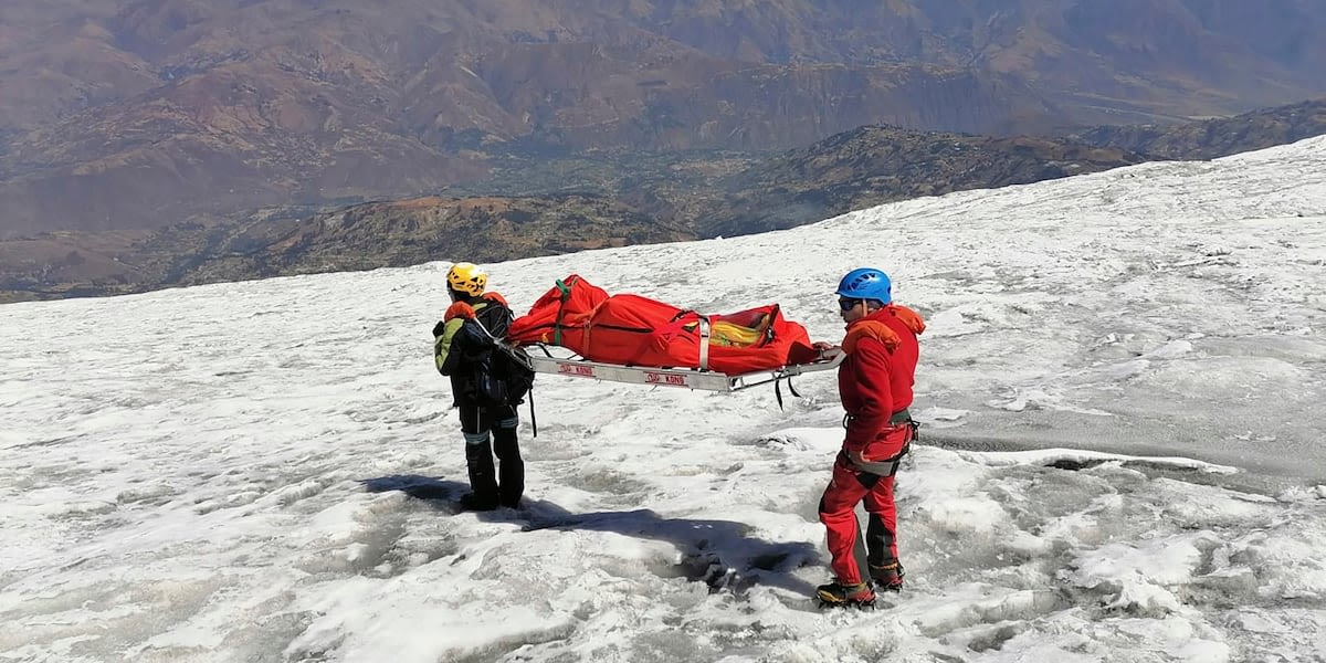 Body of an American climber buried by an avalanche 22 years ago in Peru is found in the ice